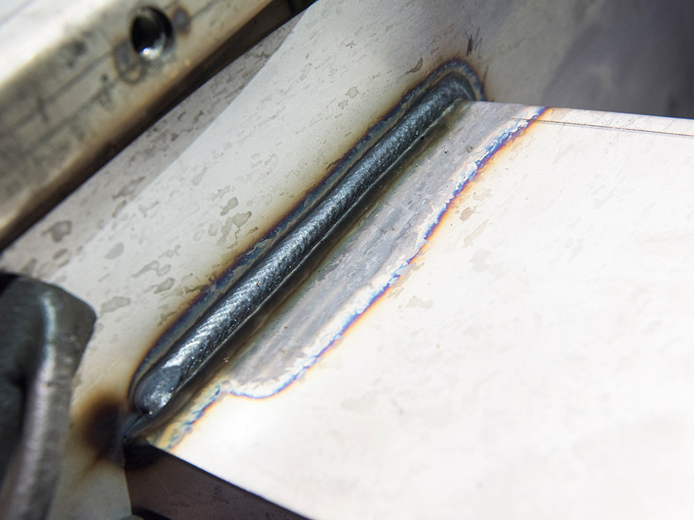 雙工位機器人焊接應用